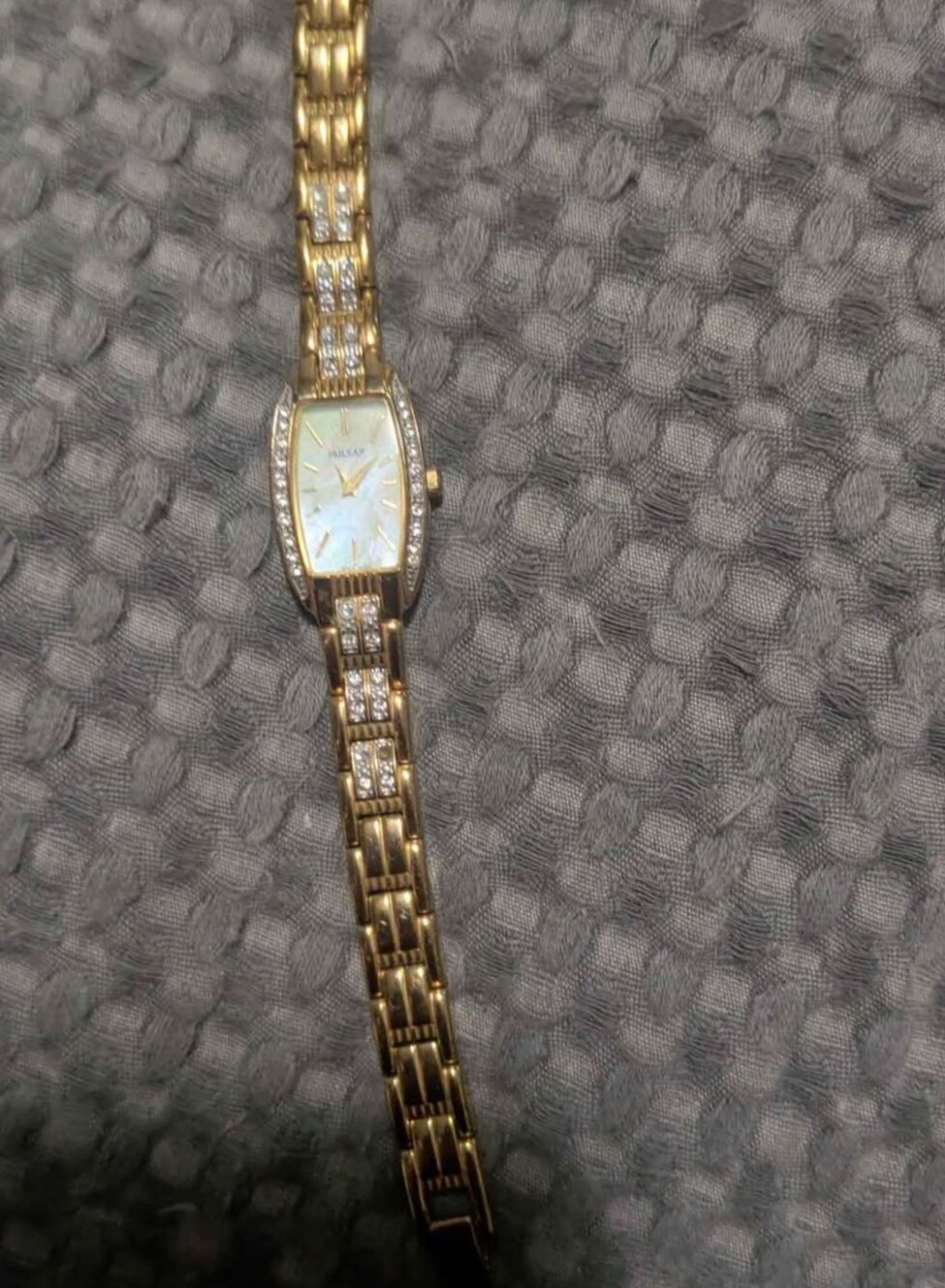 Vintage Pulsar Seiko Women's Gold Tone Quartz Watch